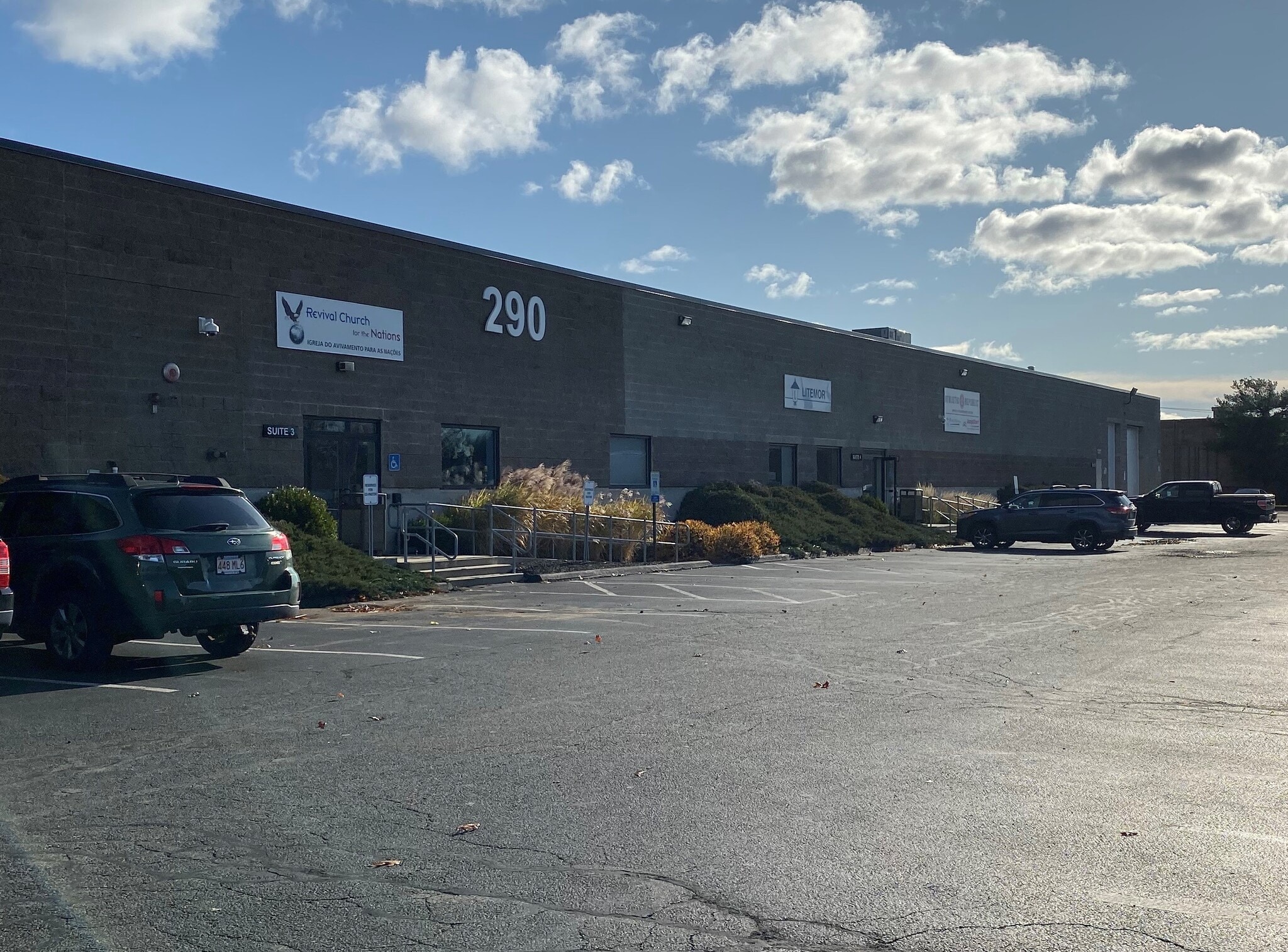 290 Vanderbilt Ave, Norwood, MA for Rent