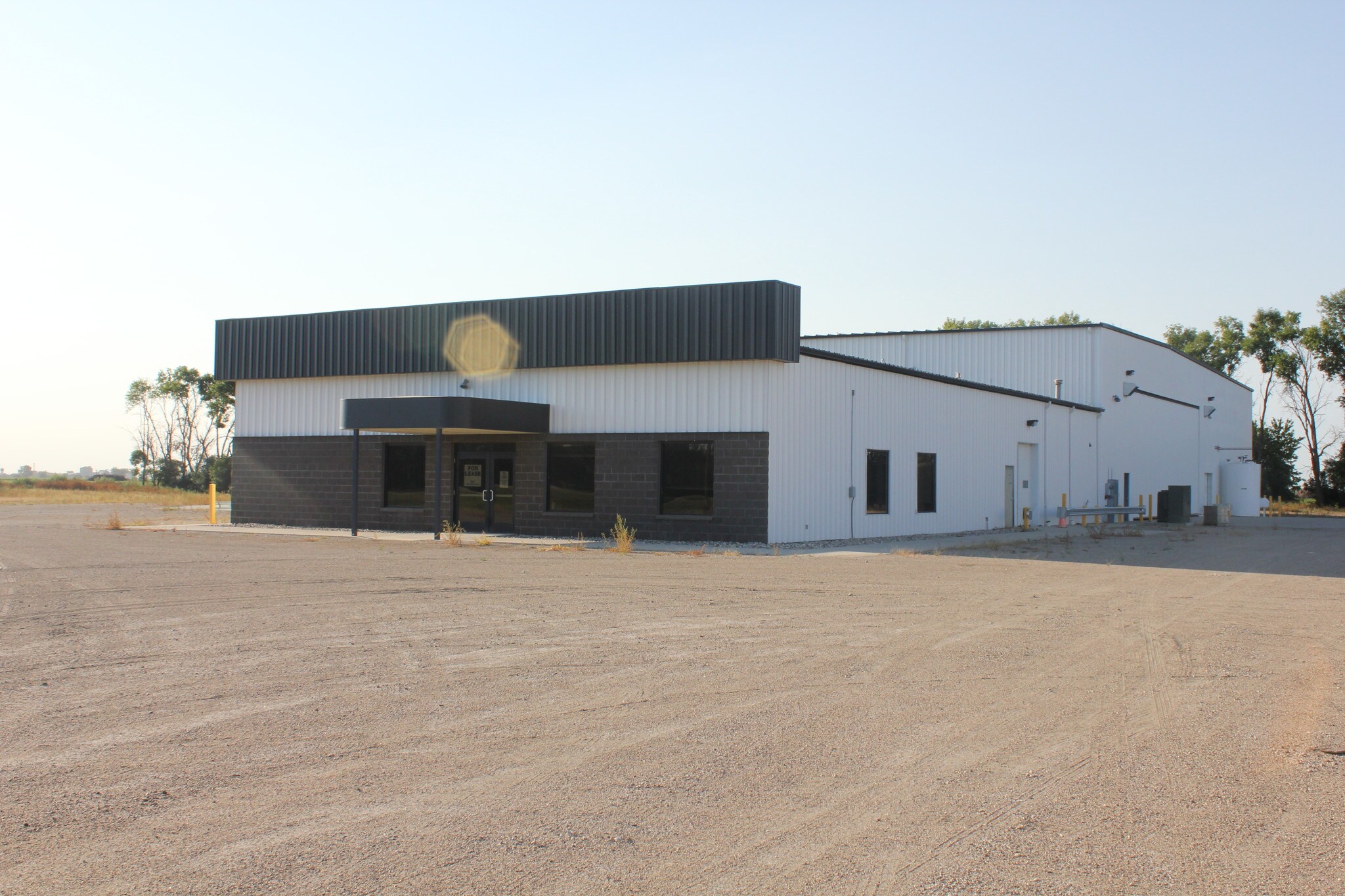1101 Main St W, Mayville, ND for Sale