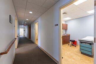 Washington, PA Medical - 880 S Main St