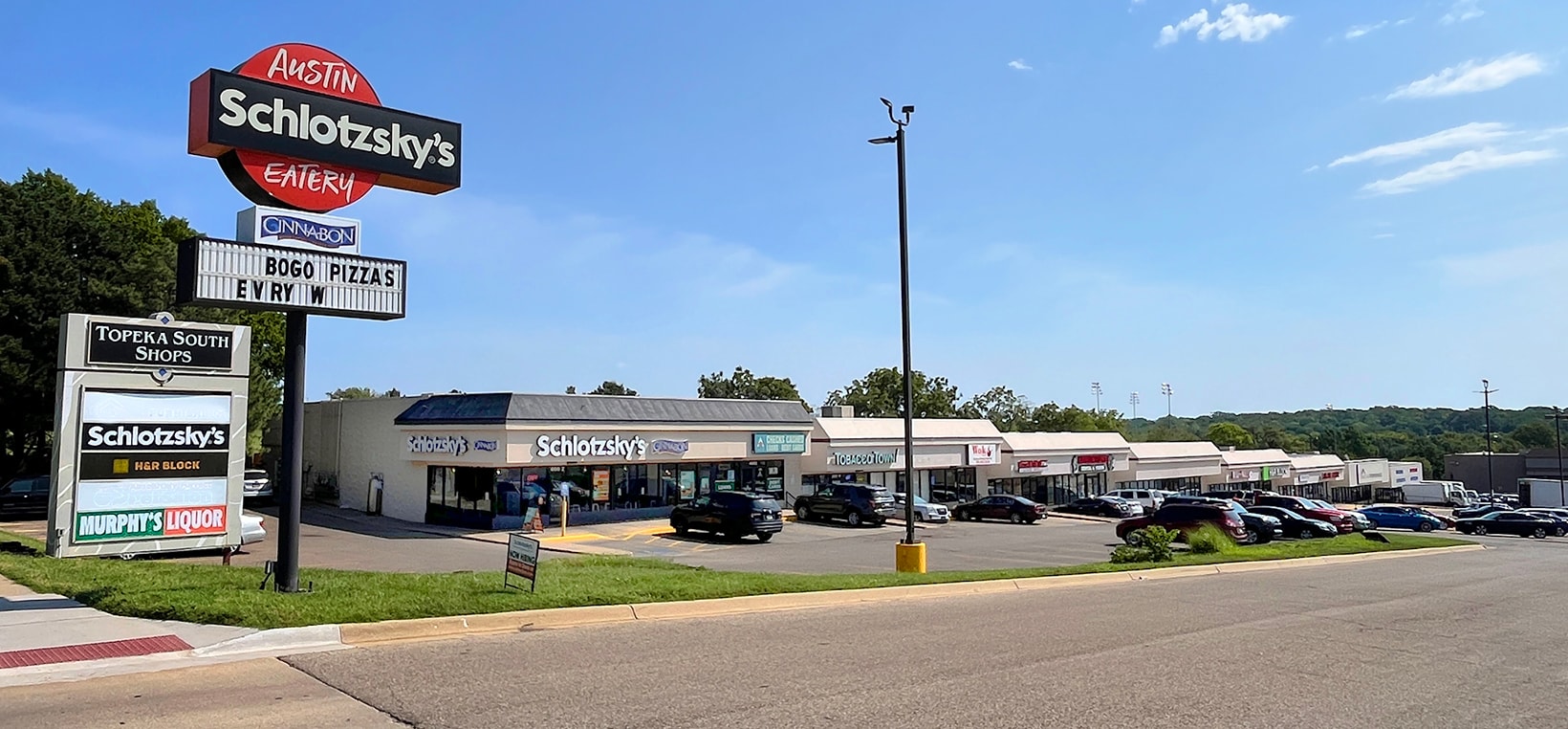 300-400 SW 29th St, Topeka, KS for Rent