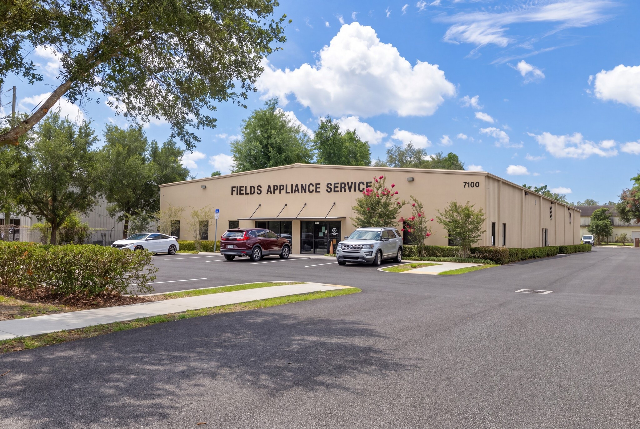 7100 Edgewater Dr, Orlando, FL for Rent