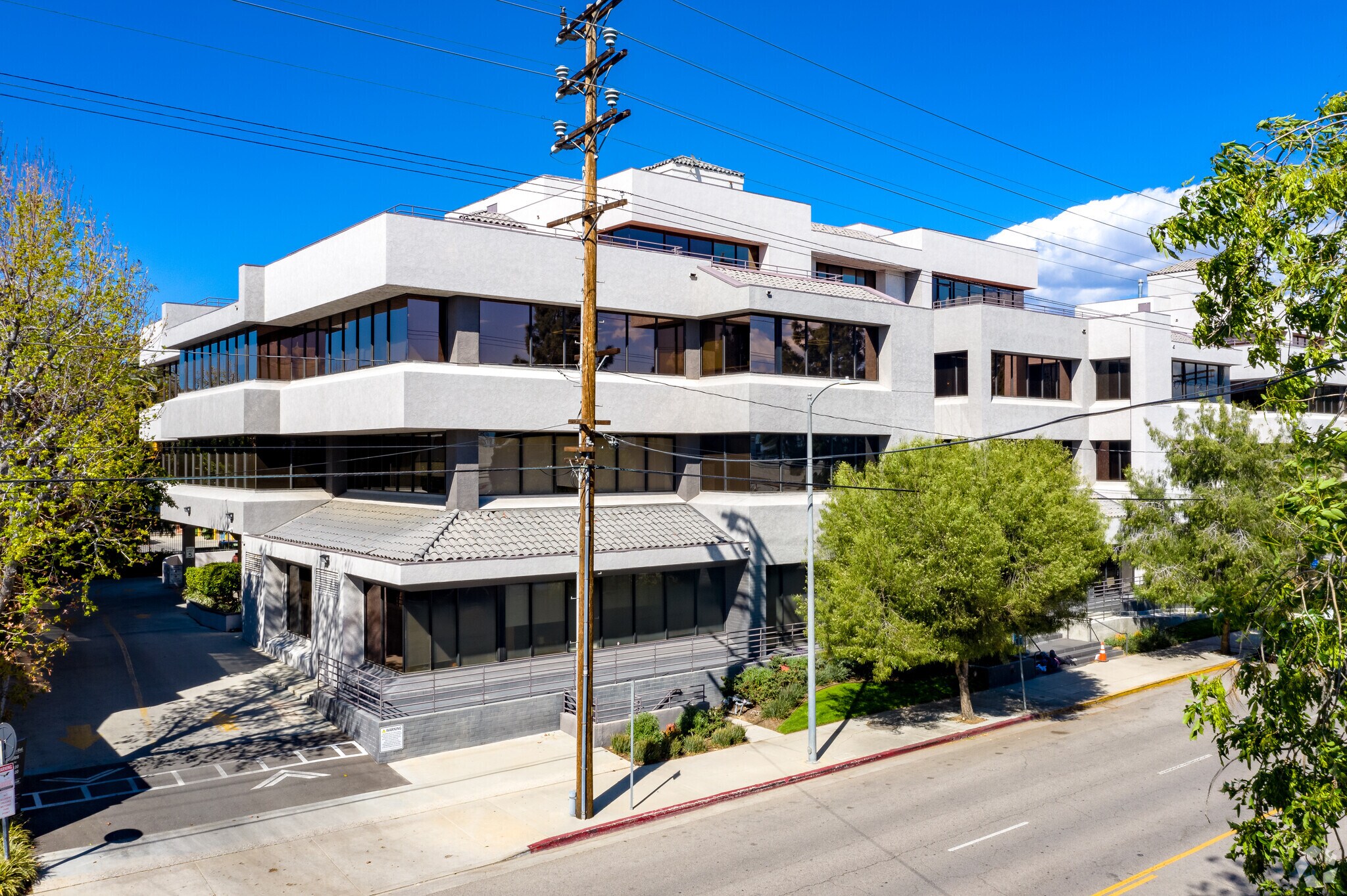 15455 San Fernando Mission Blvd Mission Hills, CA 91345 Office