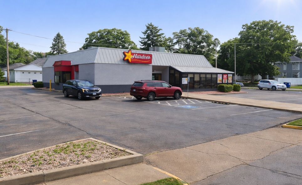 316 S Main St, Paris, IL for Sale