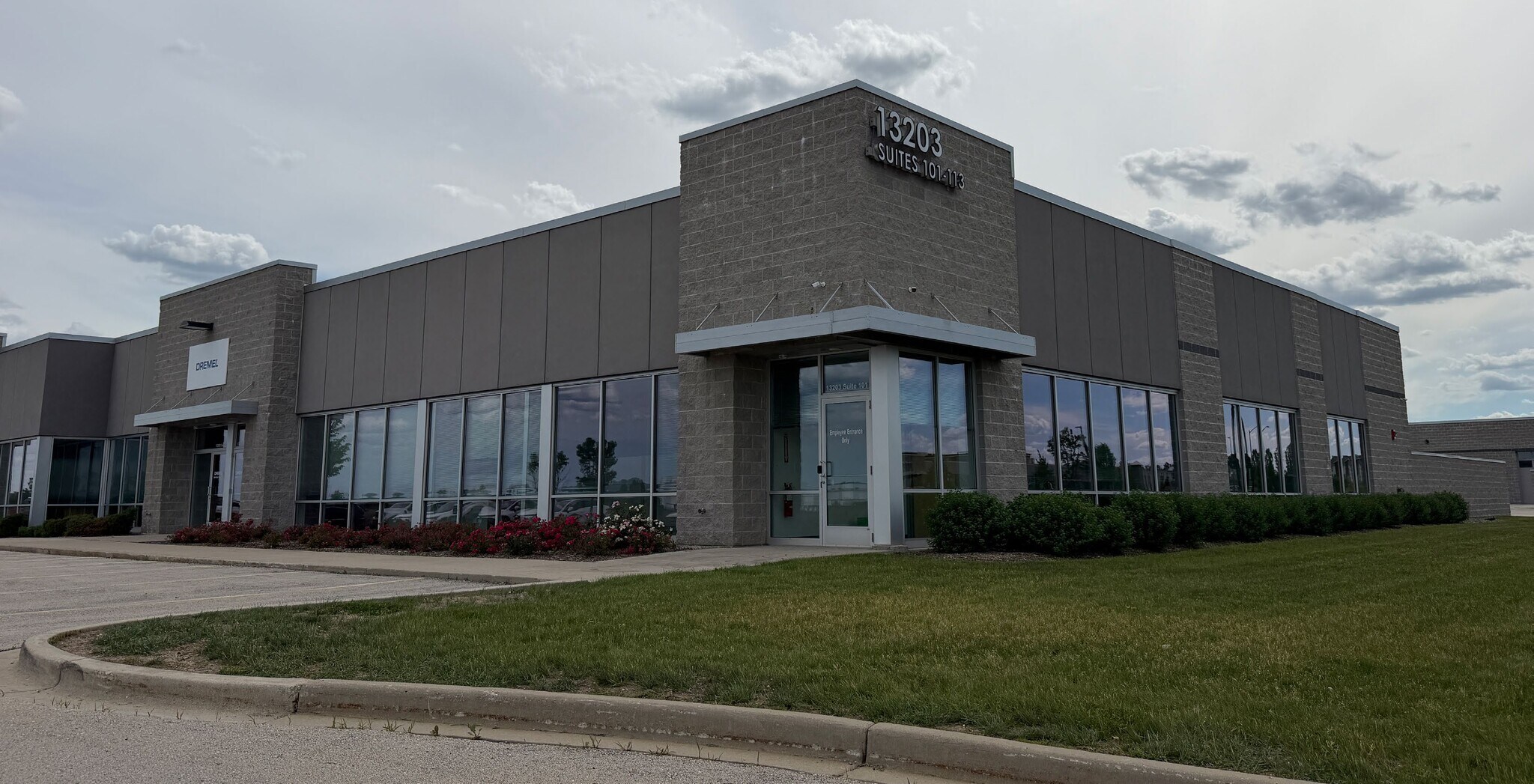 13203 Globe Dr, Mount Pleasant, WI for Rent