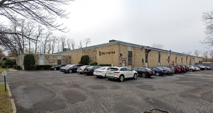 40 Ranick Rd, Hauppauge, NY for Sale