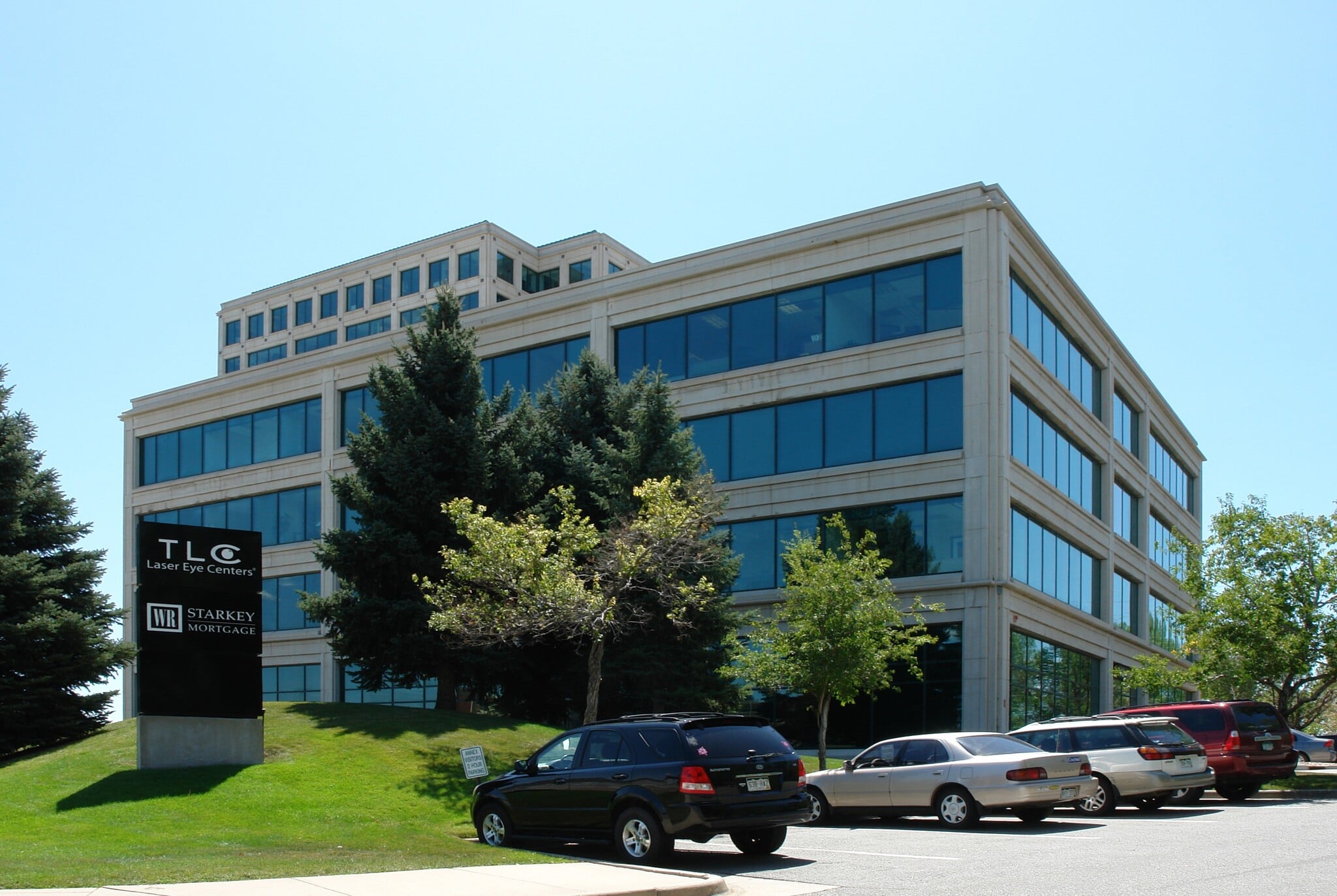 2000 S Colorado Blvd, Denver, CO for Rent