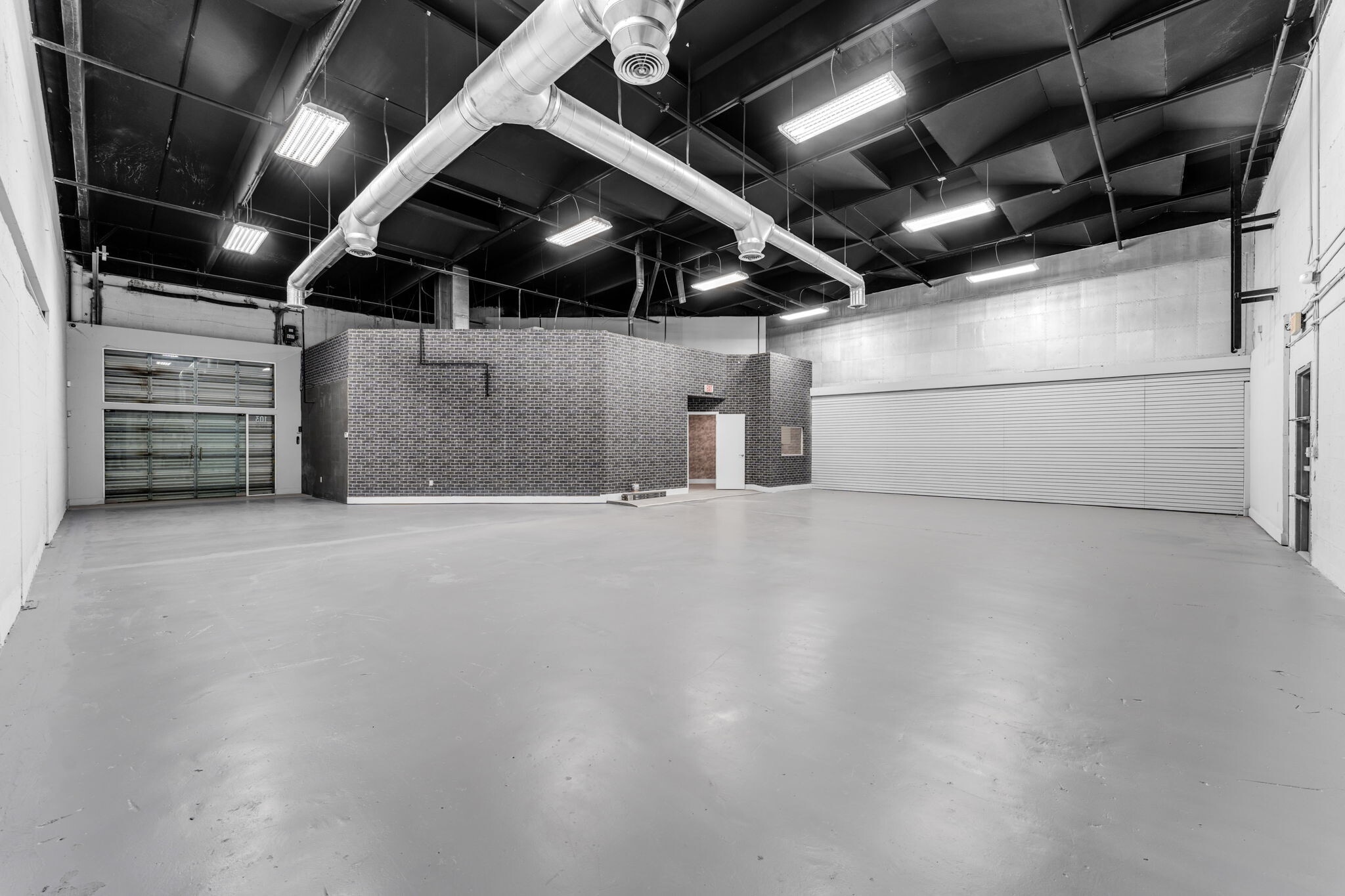 9450 NW 58th St, Miami, FL for Rent