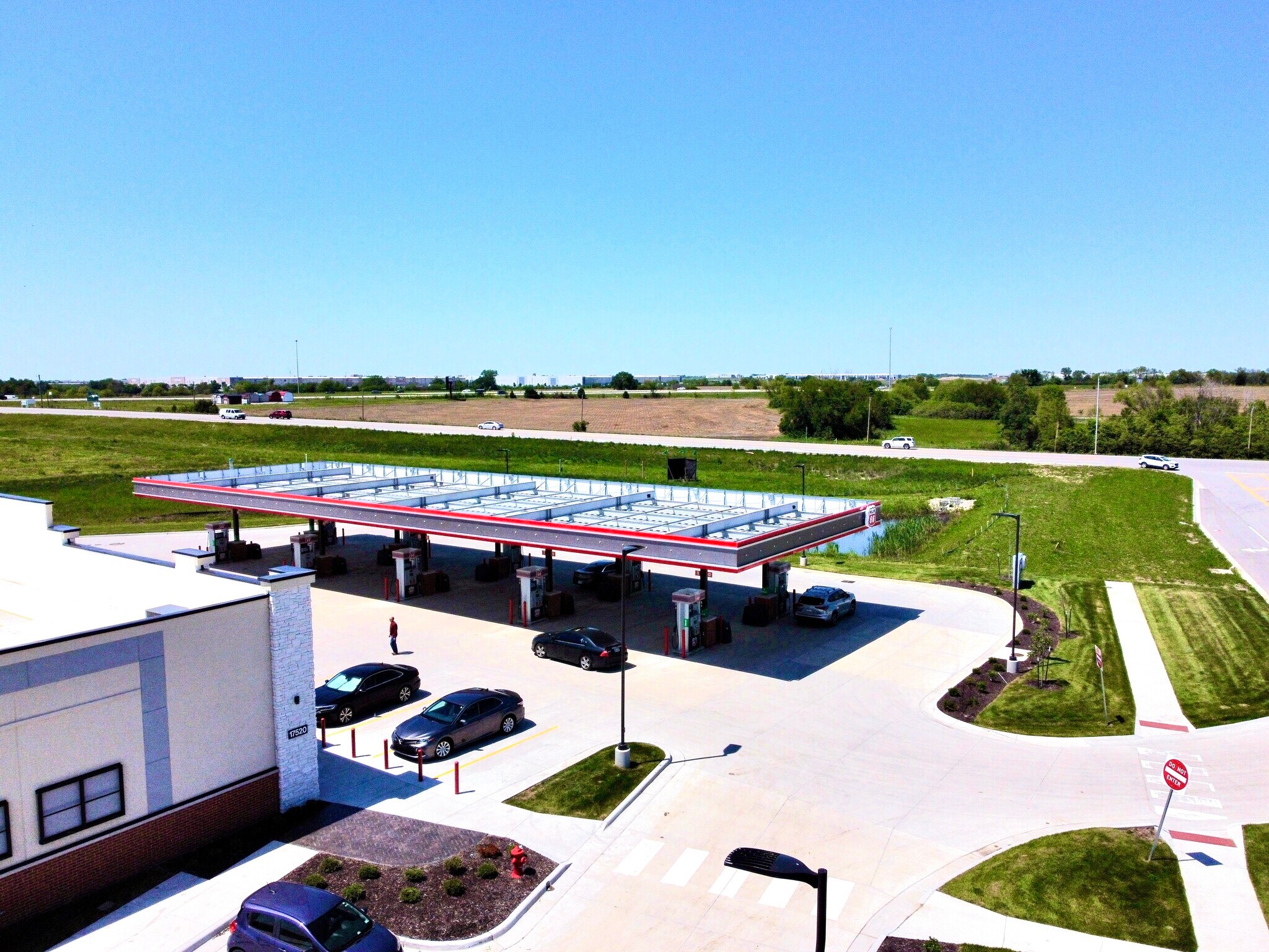 17520 New Trails Pky, Gardner, KS for Sale