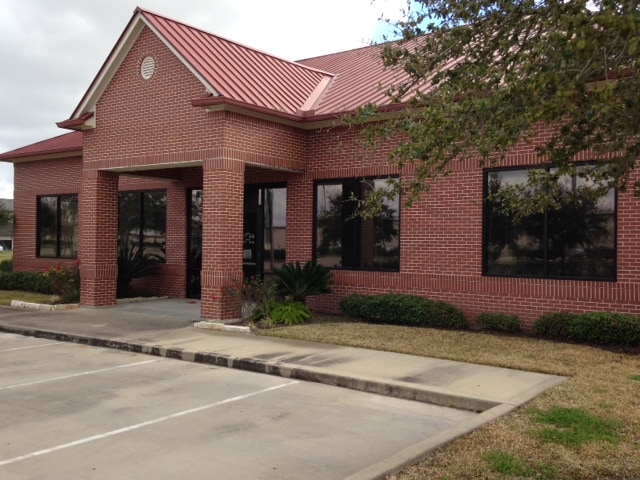 13811 Murphy Rd, Stafford, TX for Sale