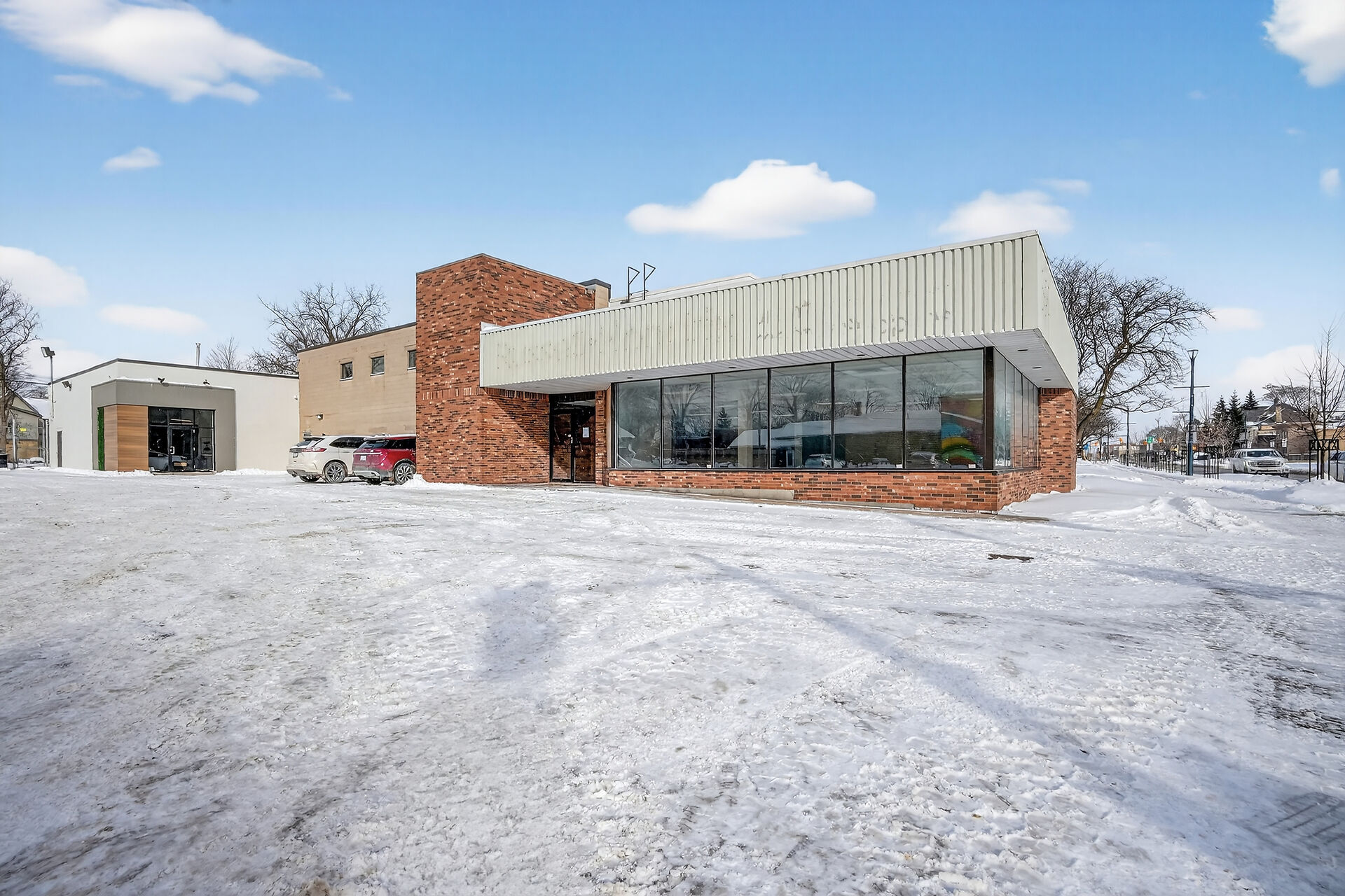 812 Dundas St, London, ON for Sale