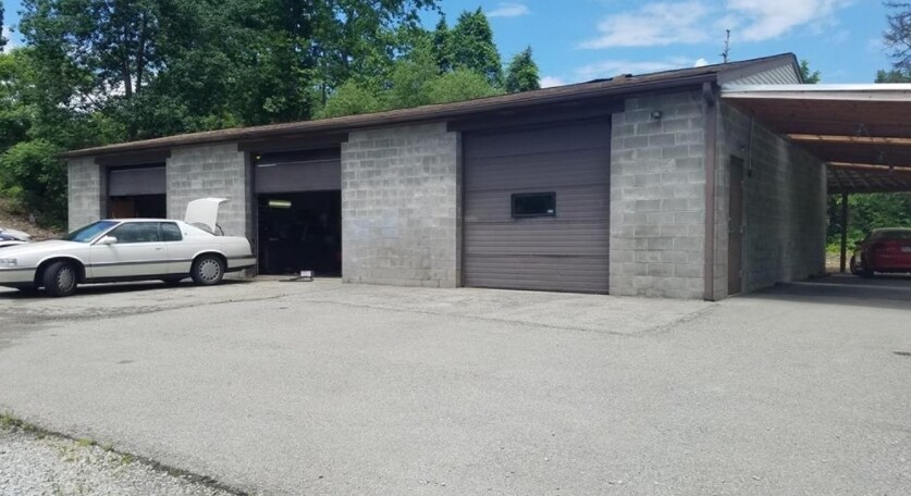 3400 Leechburg Rd, Pittsburgh, PA for Sale
