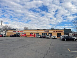 Milwaukee, WI undefined - 3045 S 13th St