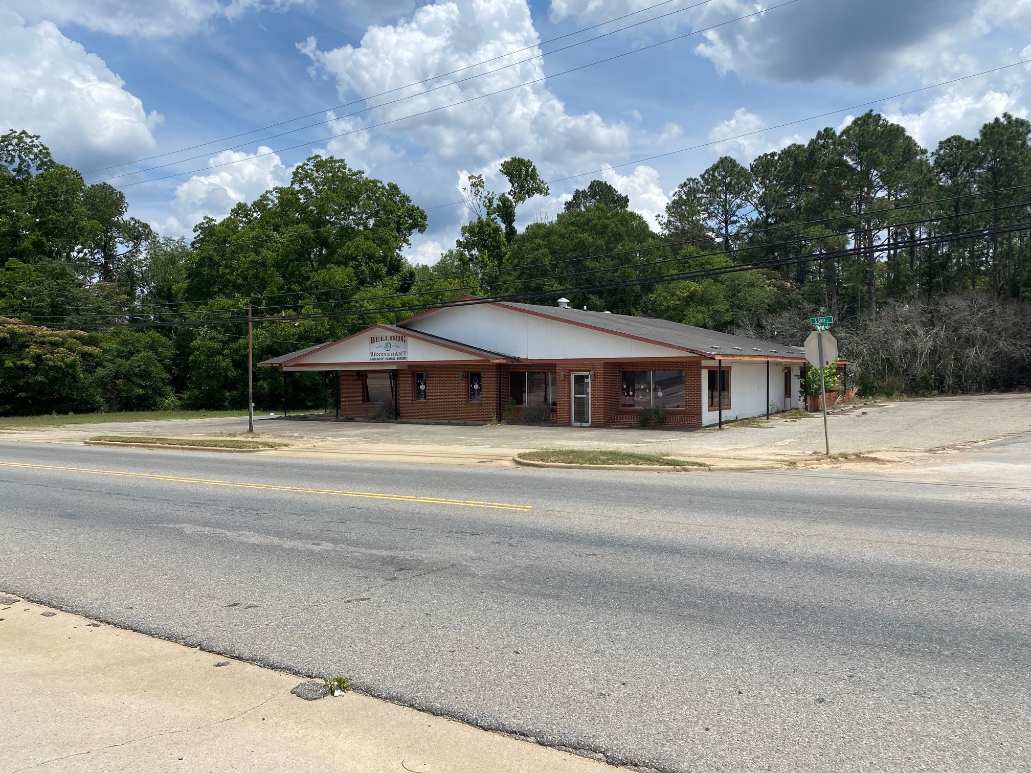 553 S State St, Lyons, GA for Sale
