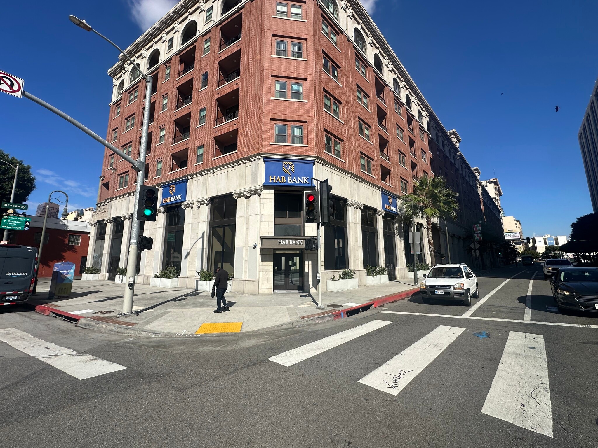 1026 S Broadway, Los Angeles, CA for Rent