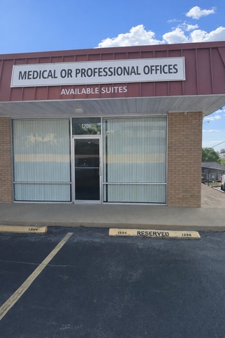 Clermont, FL Office/Medical - 1206-1214 Bowman St