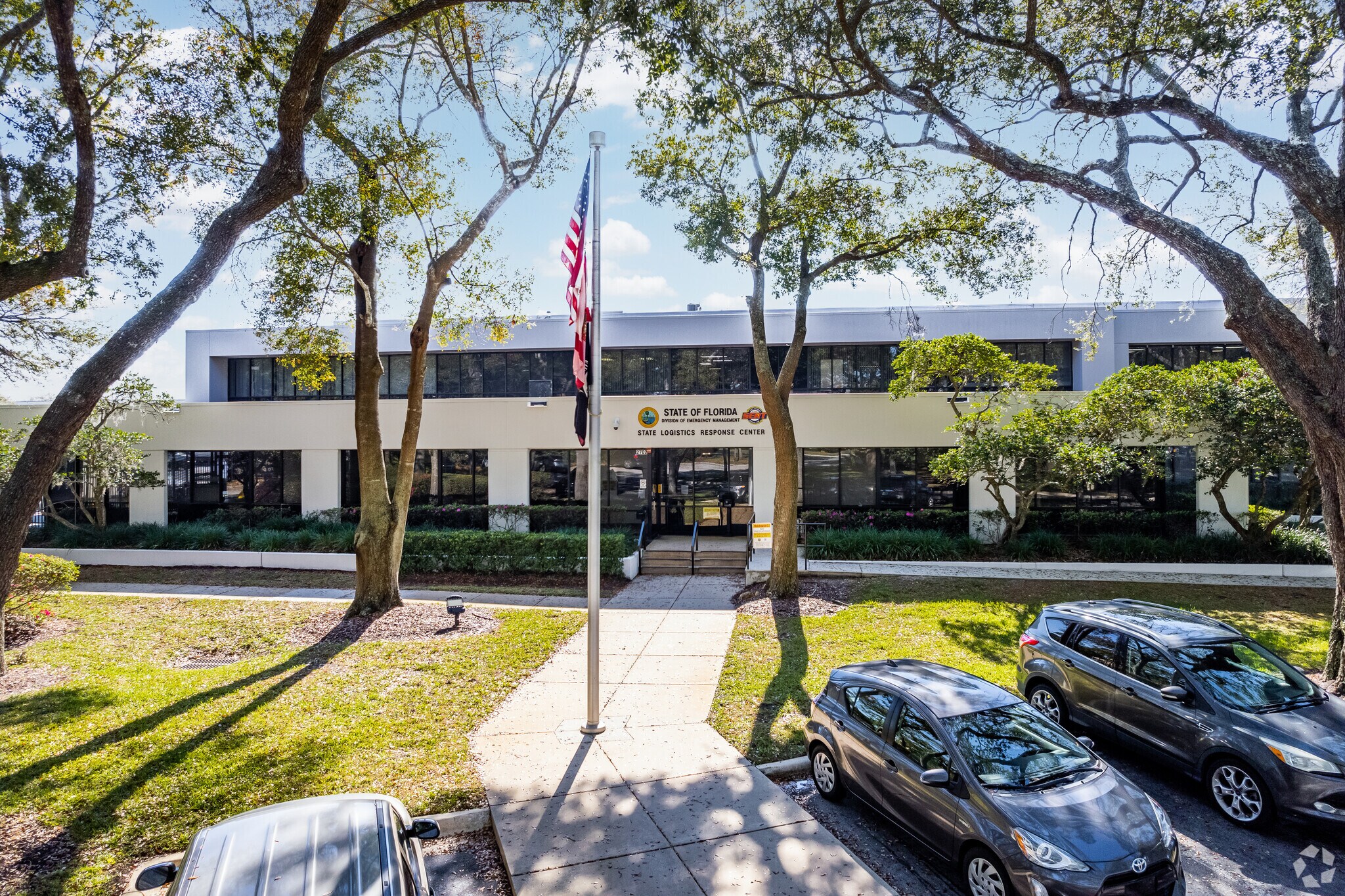 2702 Directors Row, Orlando, FL for Rent