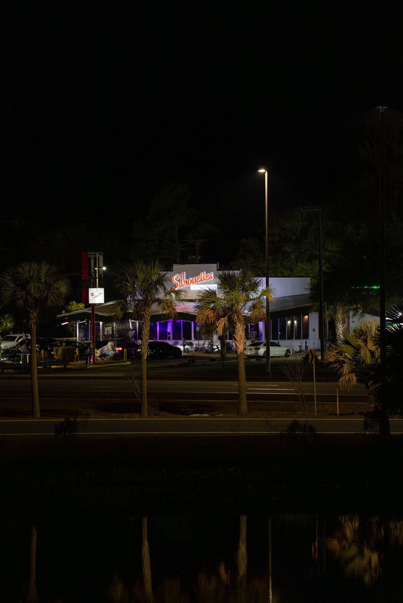 2990 W International Speedway Blvd, Daytona Beach, FL for Sale