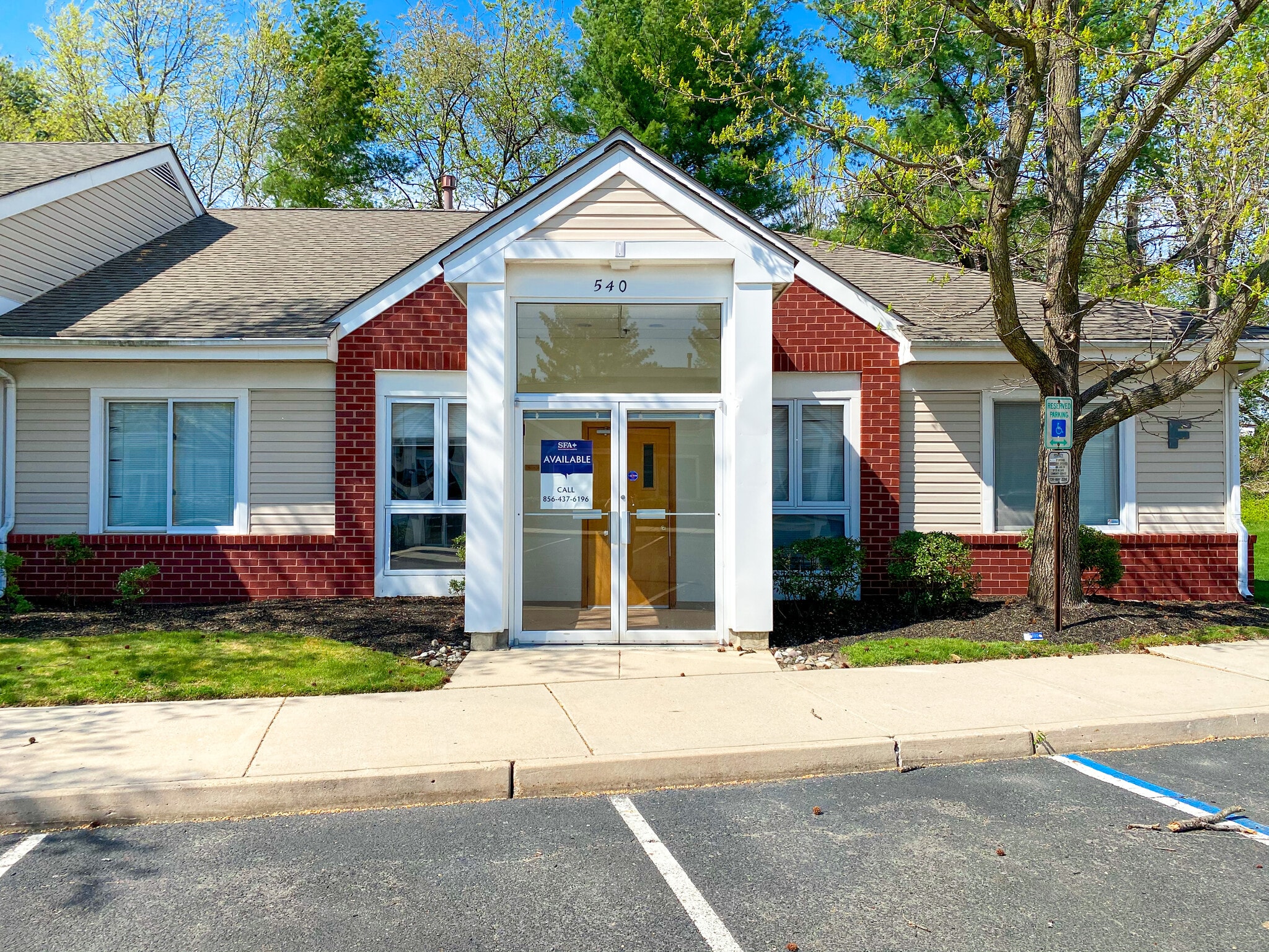 540 Lippincott Dr, Marlton, NJ for Rent