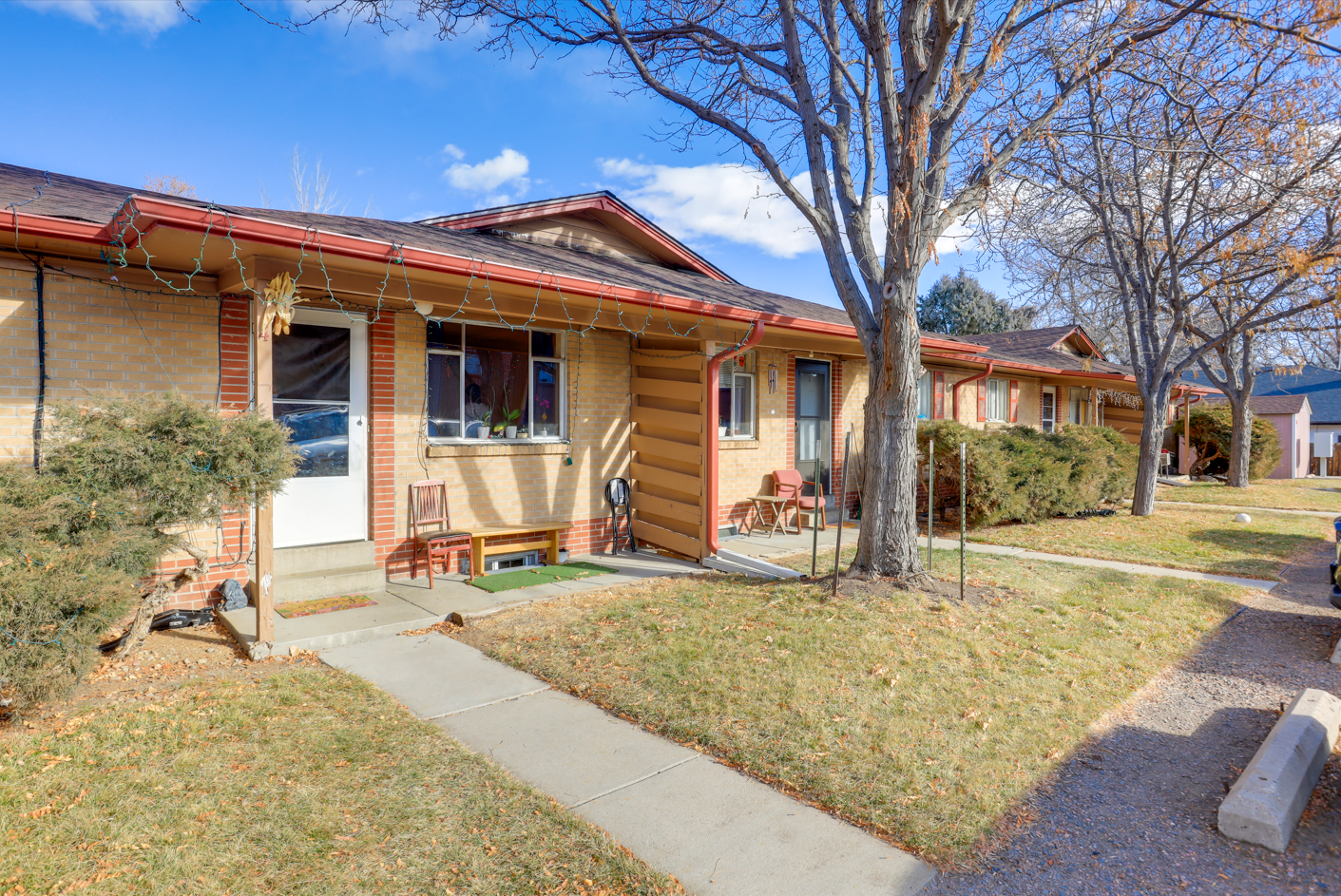 1115 Carr St, Lakewood, CO for Sale