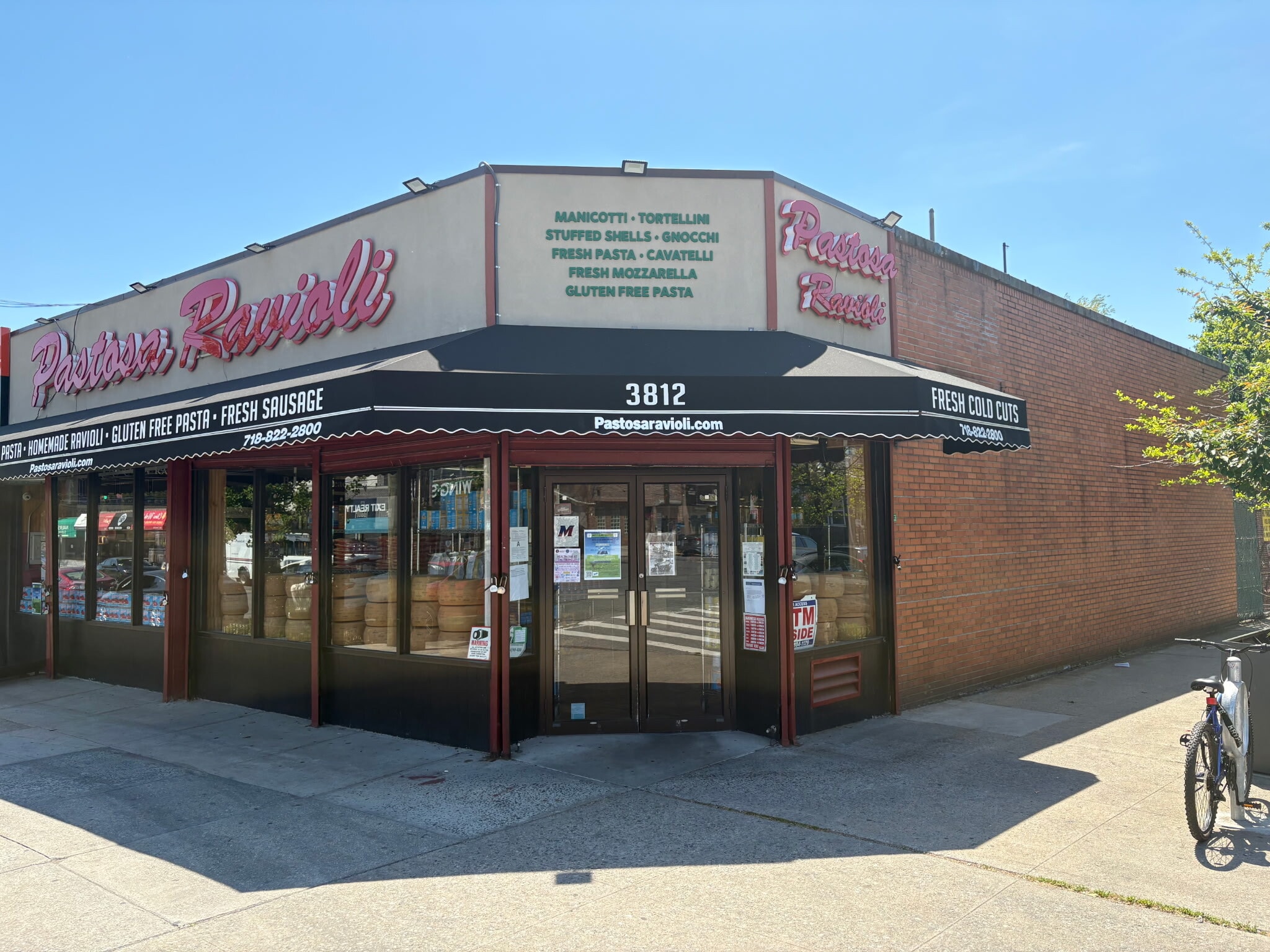 3812-3824 E Tremont Ave, Bronx, NY for Rent