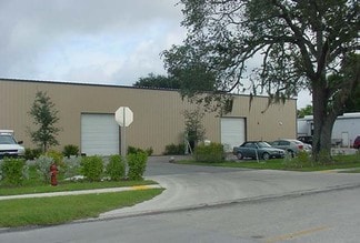 Fort Myers, FL Warehouse - 2273-2275 Cranford Ave
