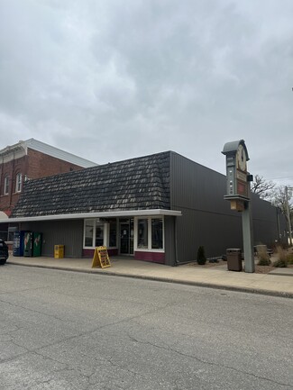 Le Roy, MN Supermarket - 108 W Main St