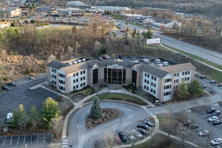 7000 Stonewood Dr, Wexford, PA for Rent