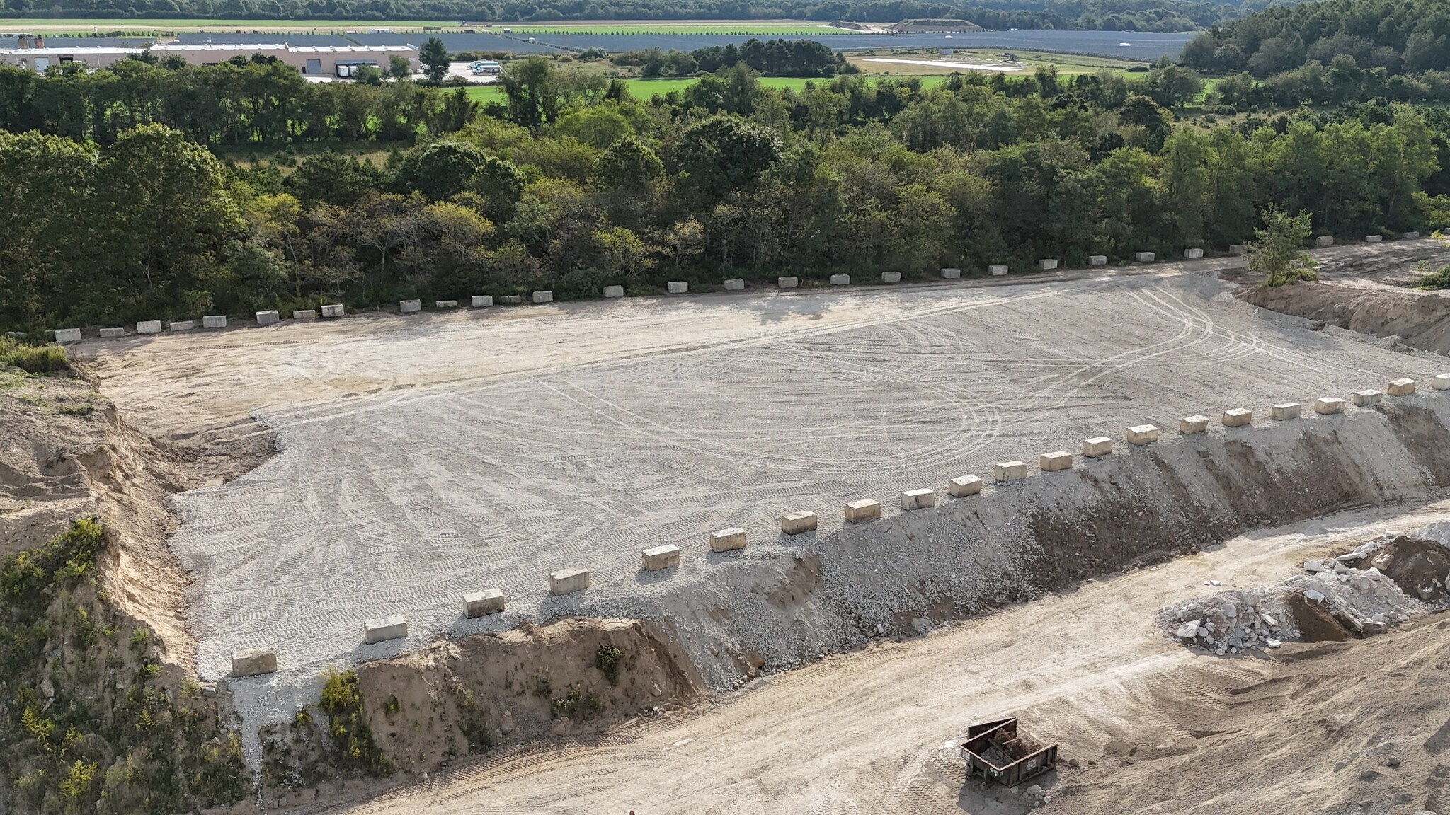 4371 Middle Country Rd, Calverton, NY for Rent