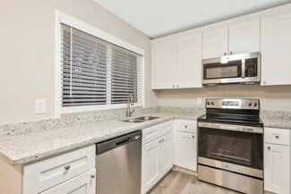 Stonecrest, GA Office/Retail - 3313 Saxony Way