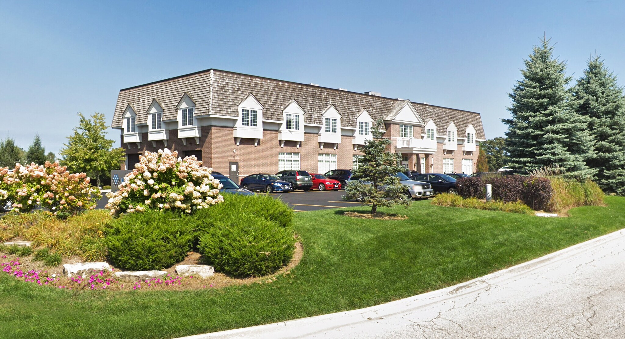 13700 W Irma Lee Ct, Lake Forest, IL for Rent