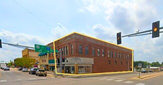 Albert Lea, MN Storefront Retail/Office - 302 S Broadway Ave