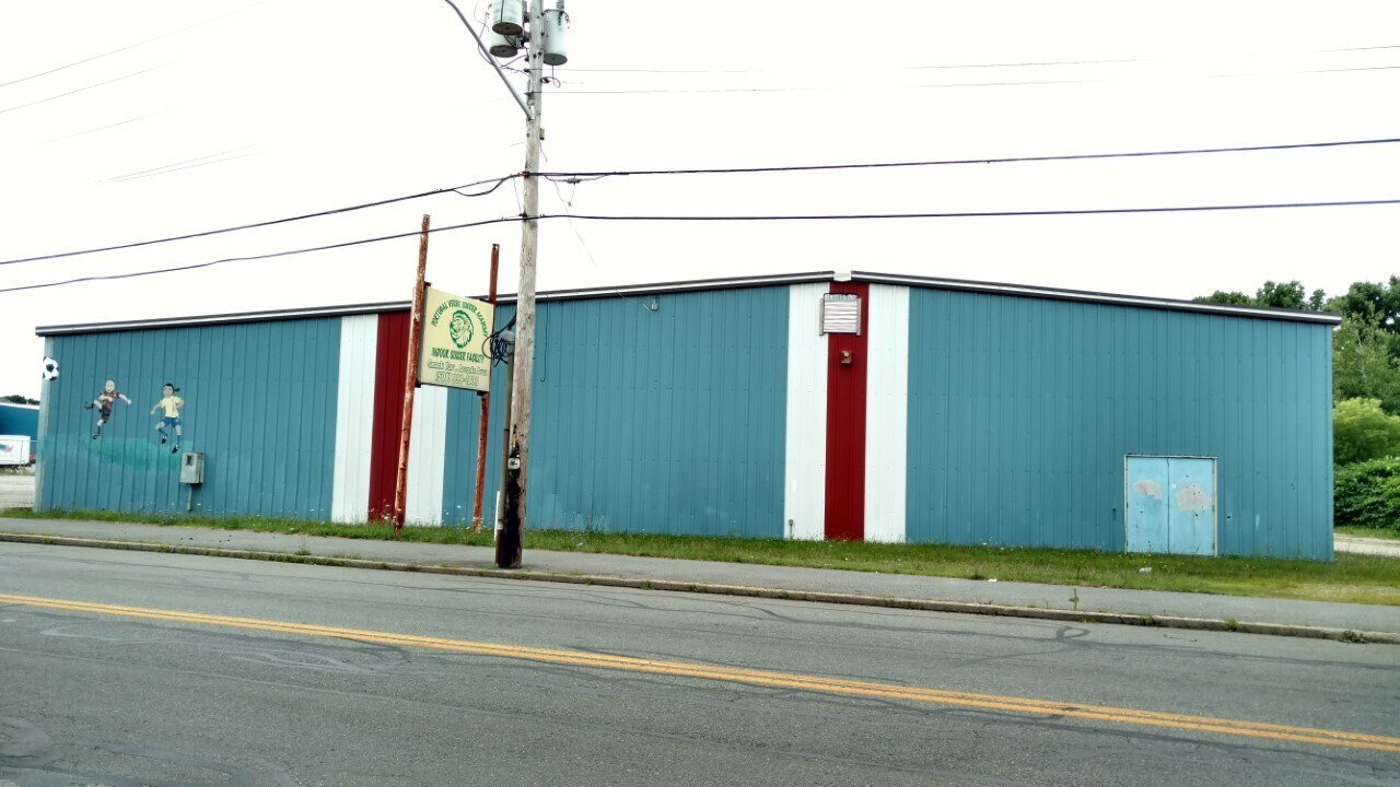424 Nash Rd, New Bedford, MA for Sale