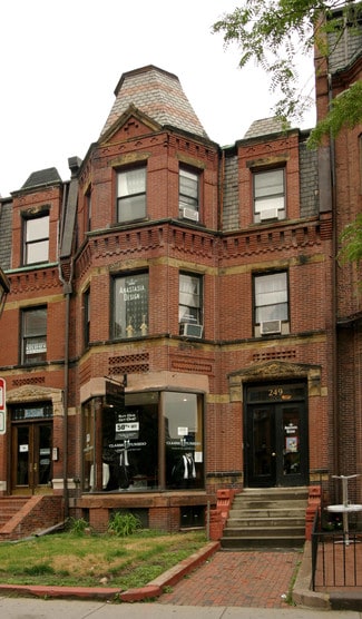 Boston, MA Storefront Retail/Office - 249 Newbury St