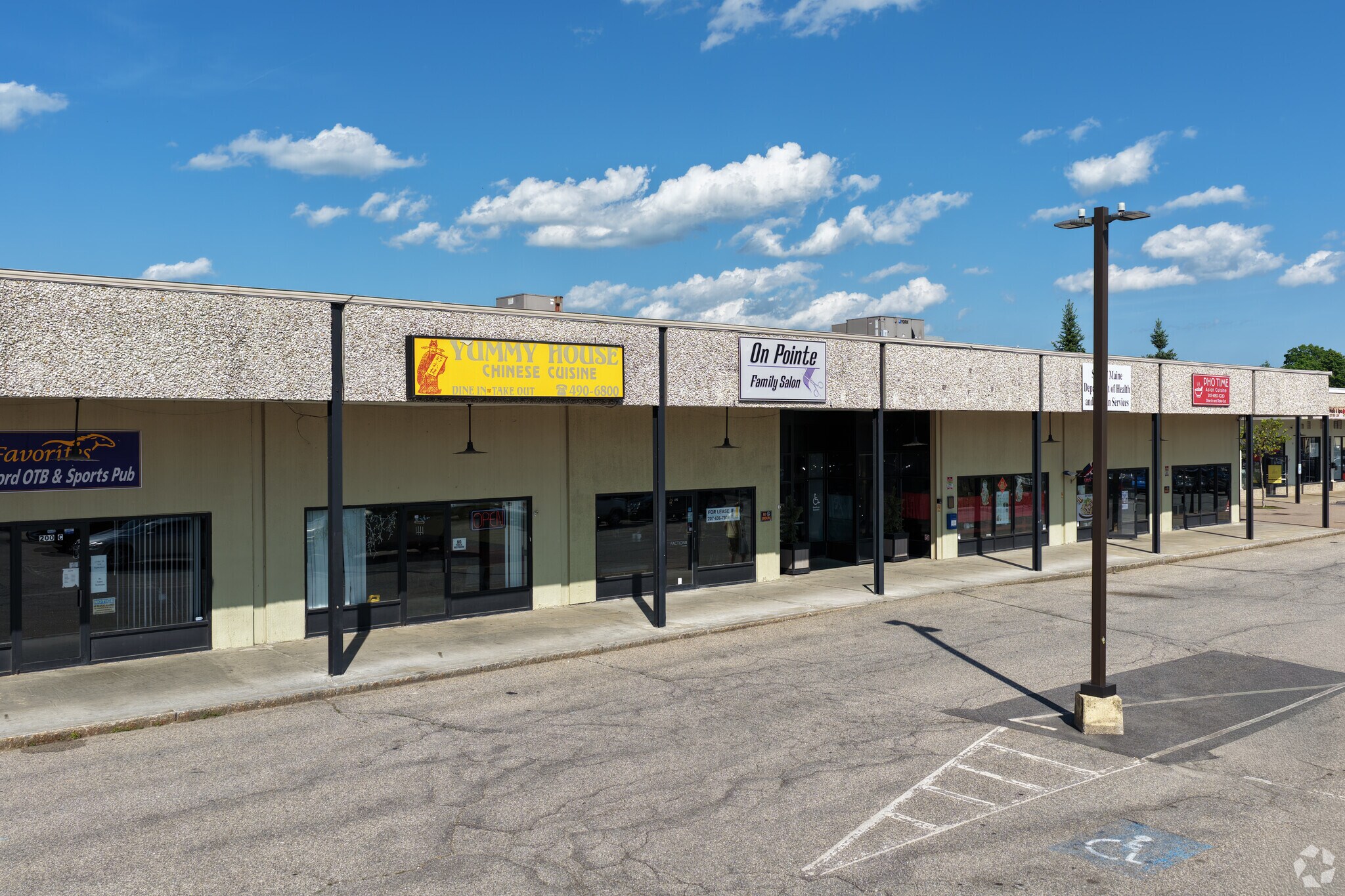 890-896 Main St, Sanford, ME for Rent
