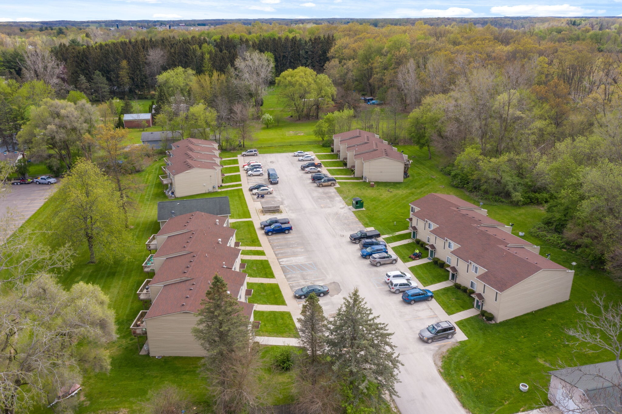 9087 Harper St, Linden, MI for Sale