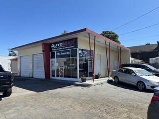 Ventura, CA Retail - 2386 E Thompson Blvd