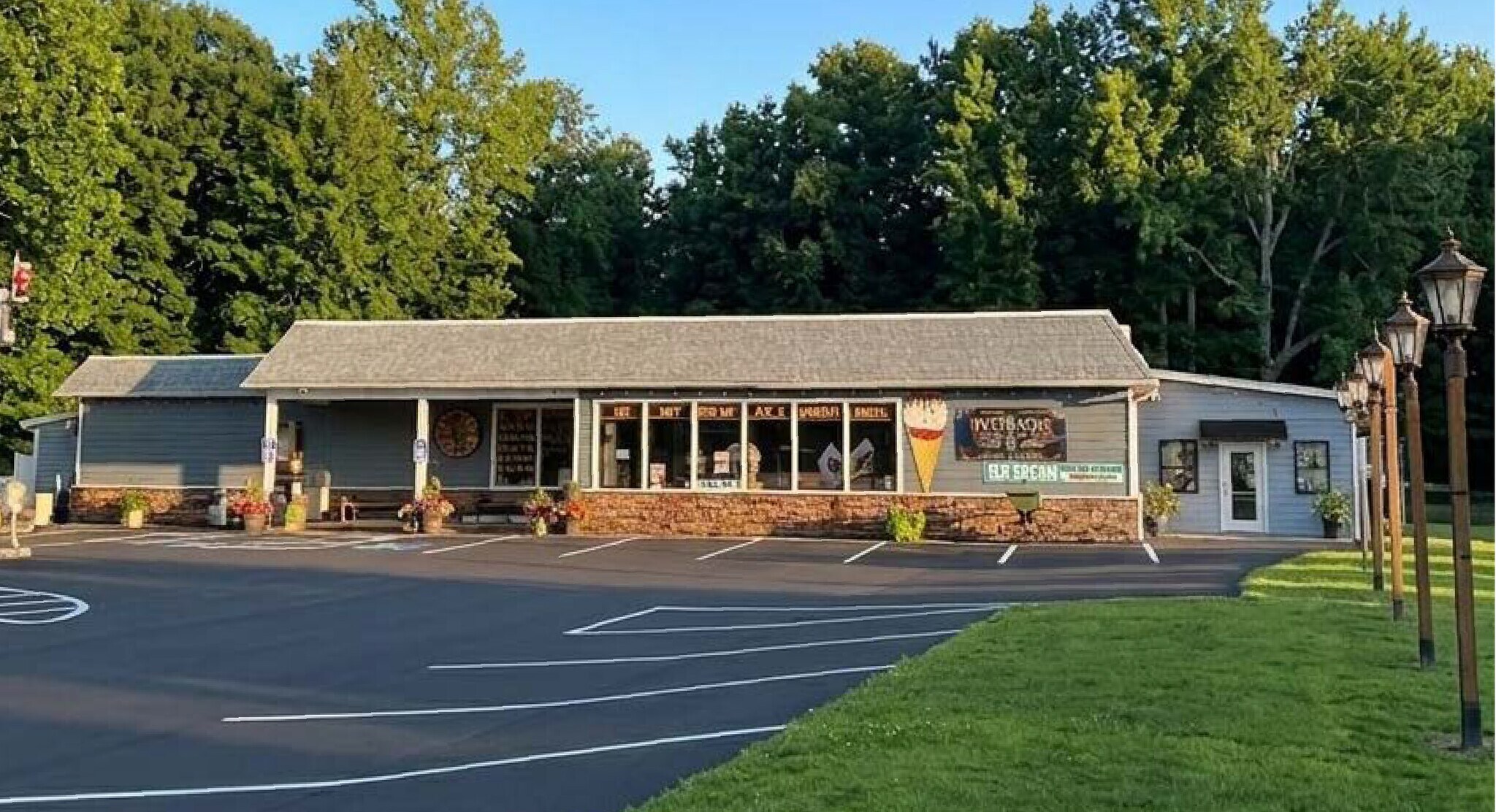 15268 Kings, Montross, VA for Sale