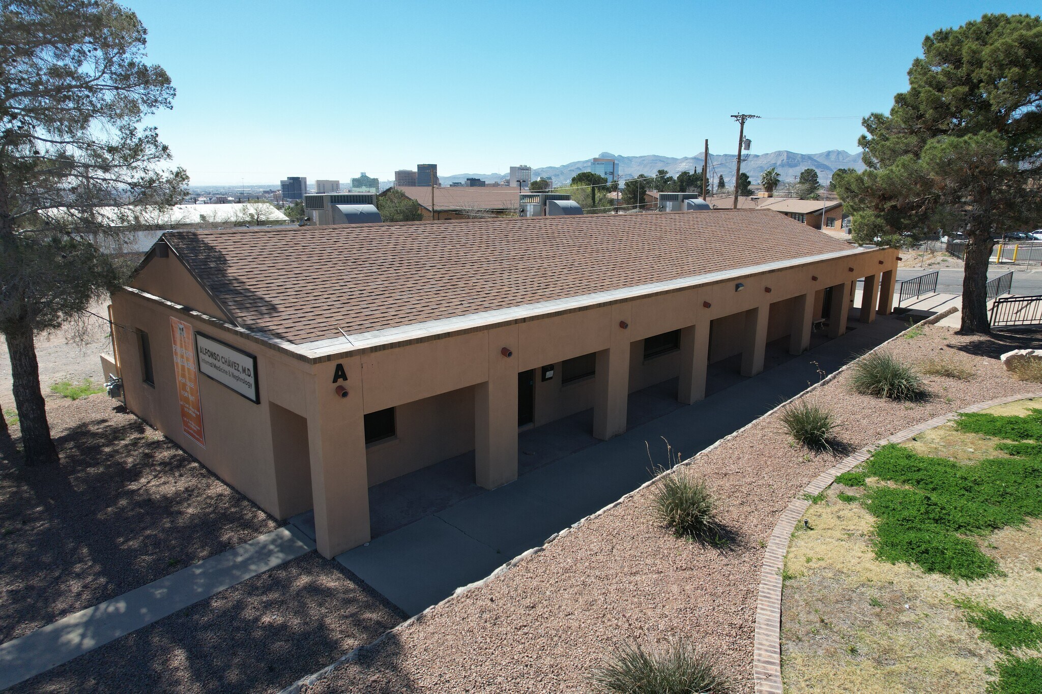 1517 Brown St, El Paso, TX for Sale