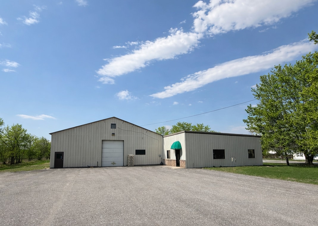 504 Jackson St, Huntington, IN for Sale