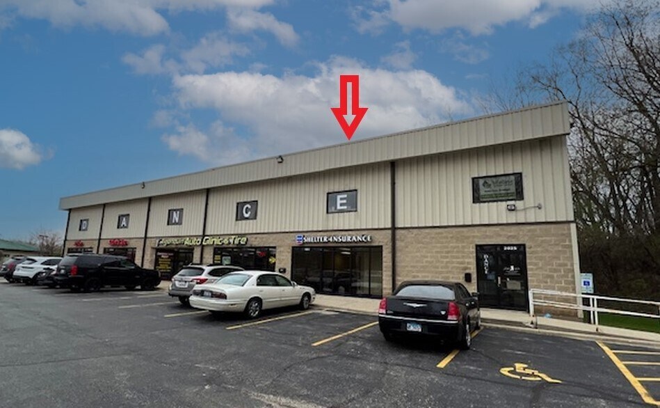 2029 E Algonquin Rd Algonquin, IL 60102 Office Property for Lease on