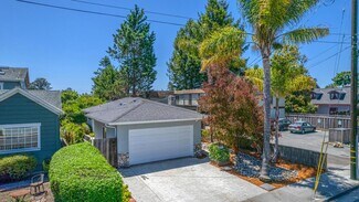 Santa Cruz, CA Residential Income - 1422 Broadway