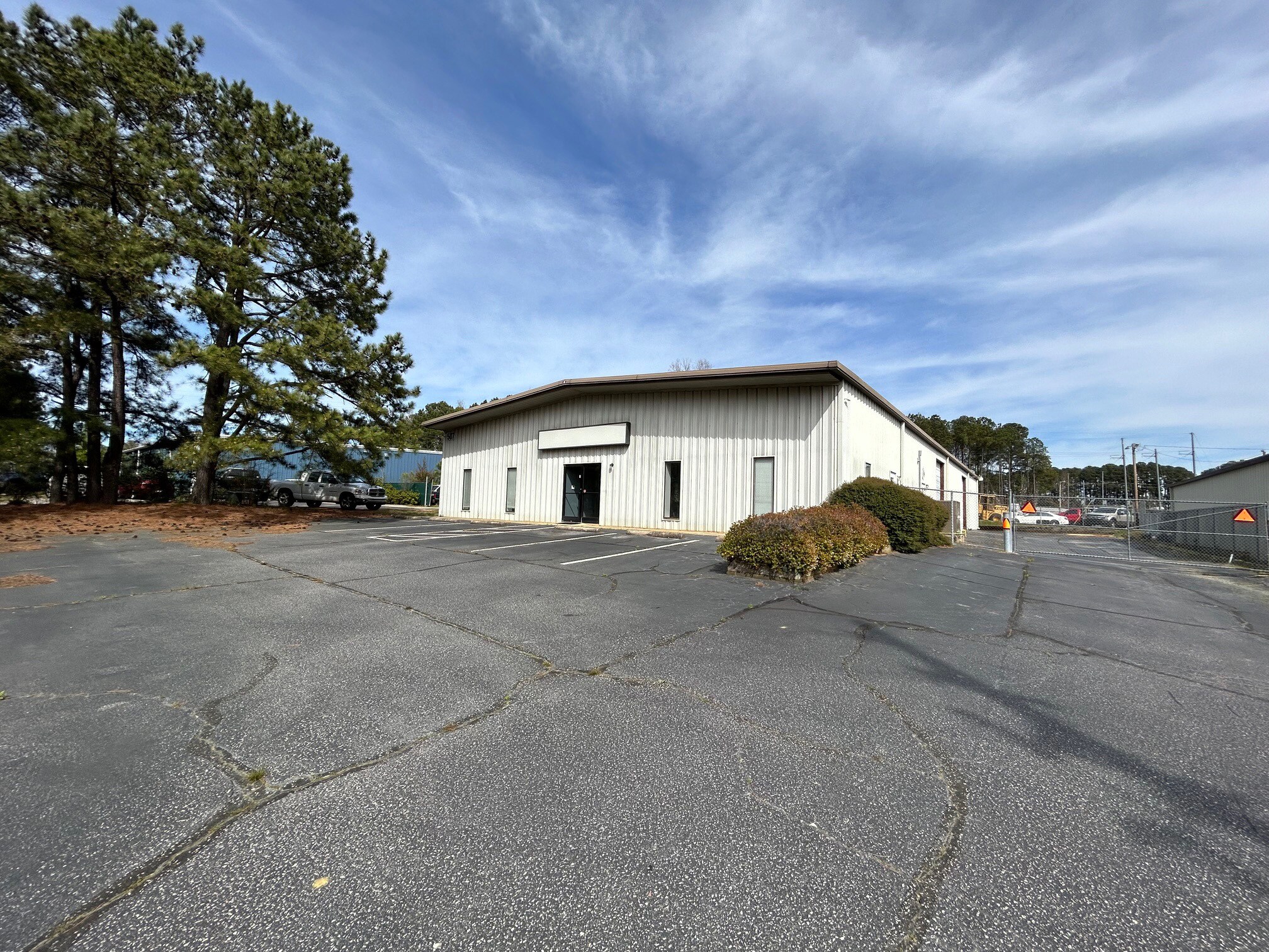 507 Dynamic Dr Garner, NC 27529 Industrial Property for Sale on