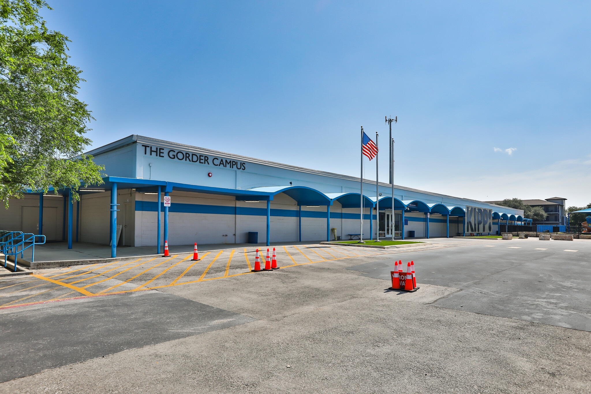 4343 W Commerce St, San Antonio, TX for Sale