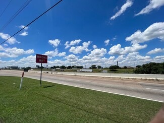 Dallas, TX Commercial - 4301 Lyndon B Johnson Freeway
