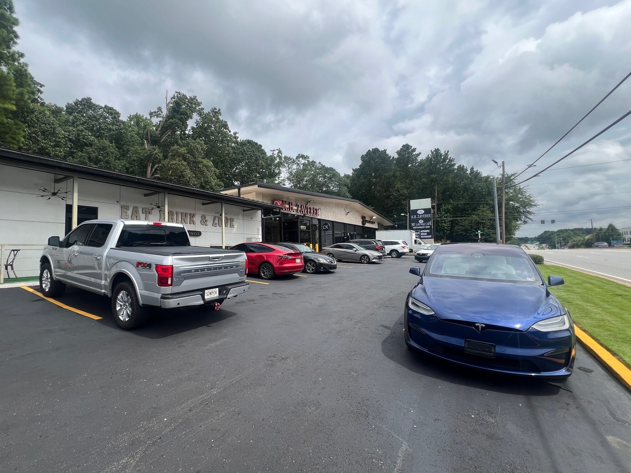 1850 Lawrenceville Hwy, Decatur, GA for Sale