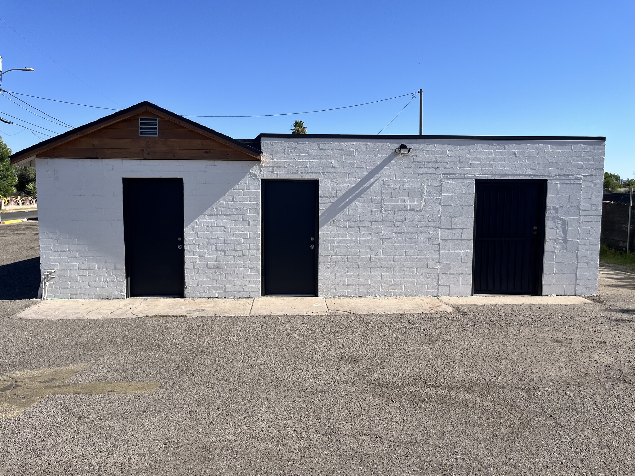 2538 E McDowell Rd, Phoenix, AZ for Rent