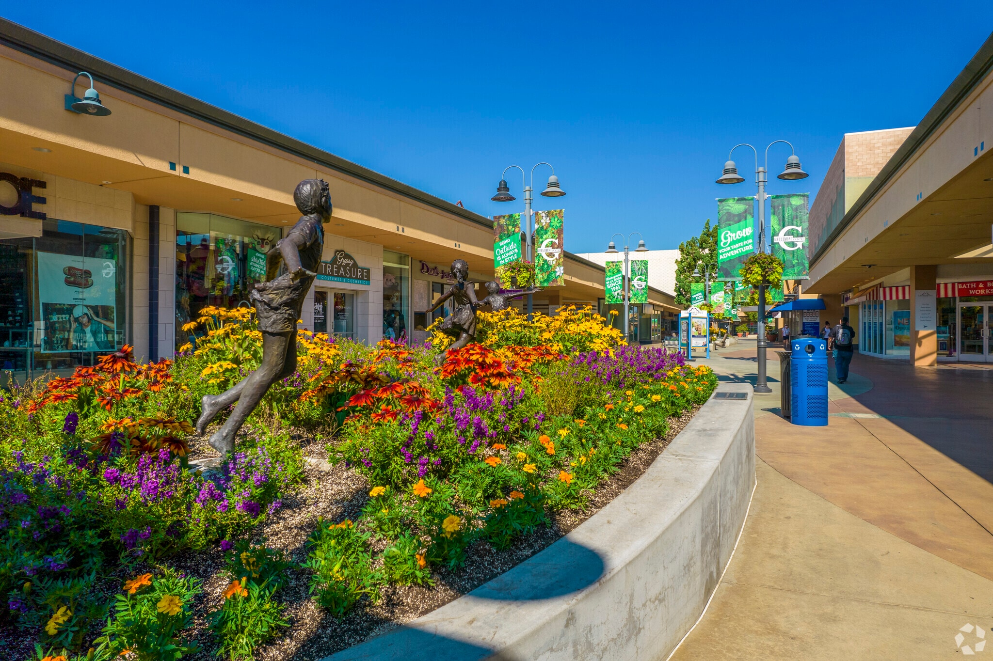 5500 Grossmont Center Dr, La Mesa, CA for Rent