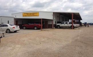 Palmer, TX Industrial - 8260 N Interstate 45 Service Rd