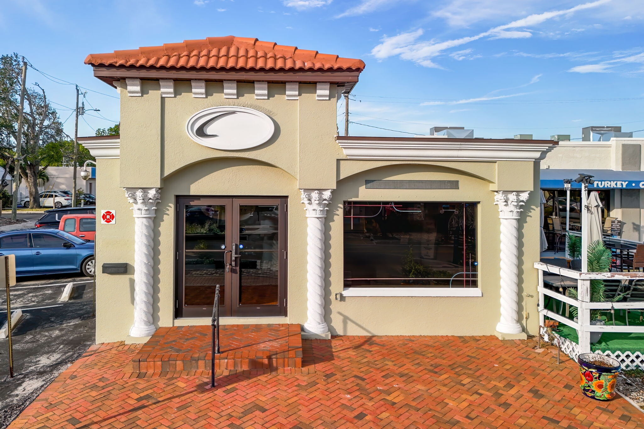 1213 SE 47th Ter, Cape Coral, FL for Sale