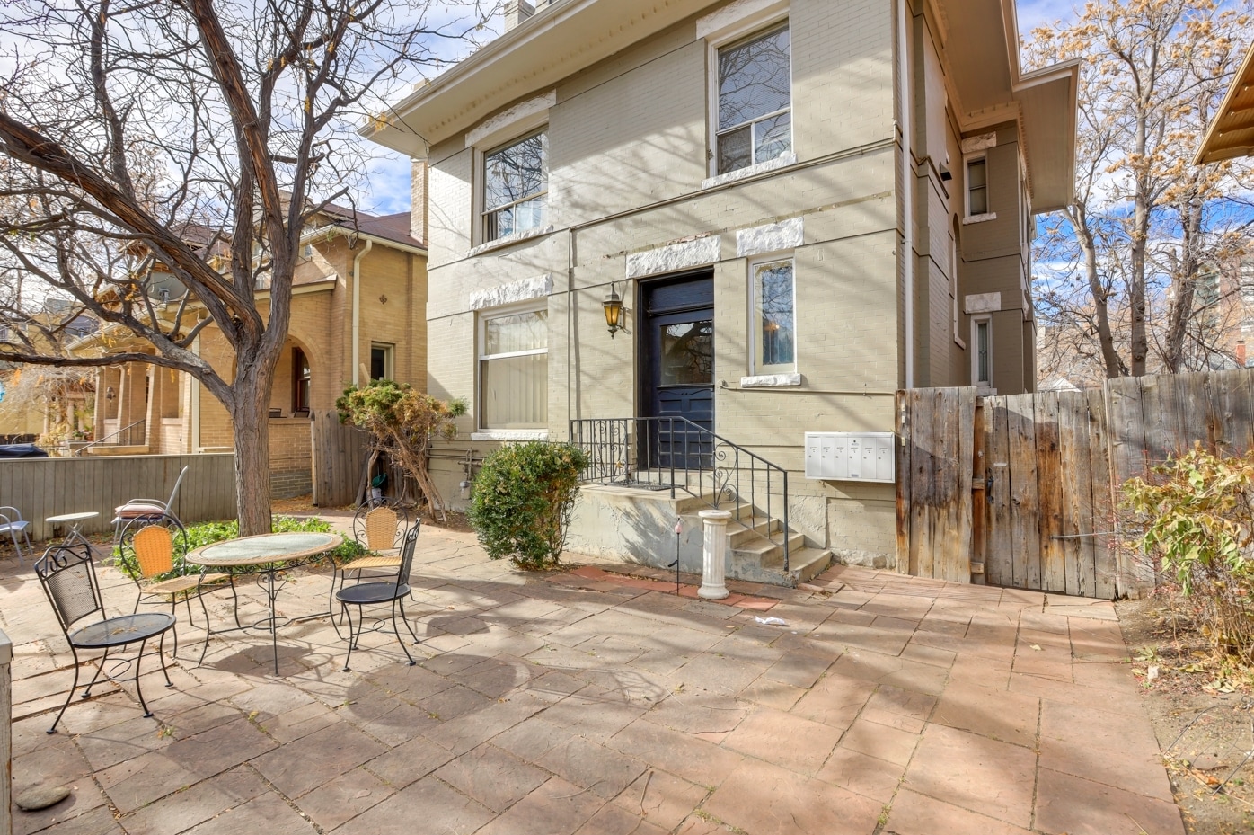 1133 Clarkson St, Denver, CO for Sale